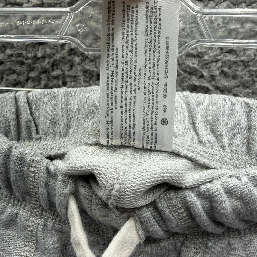 Carters Shorts Boys Size 8 Grey Cotten Blend Drawstring Sweat Shorts Boys Size 8